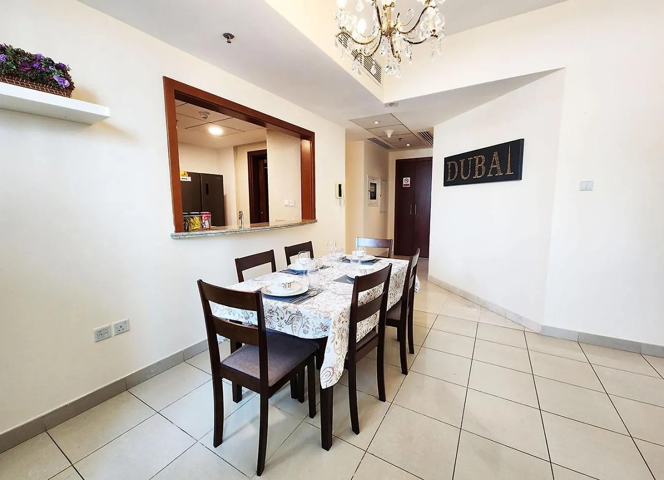 Rh- The Perfect Family Getaway, 3Br In Standpoint Tower Lägenhet Dubai Förenade Arabemiraten