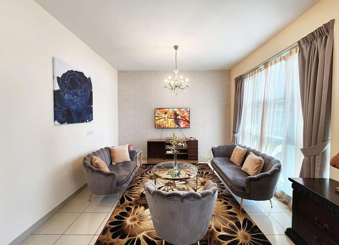 Rh- The Perfect Family Getaway, 3Br In Standpoint Tower Lägenhet Dubai
